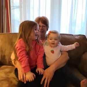 Meet your Posher, Lisa